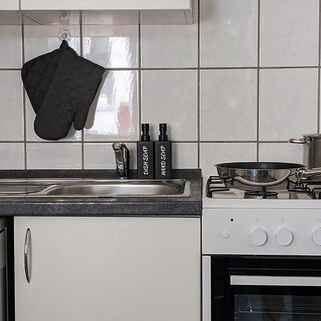 Rellingen Tt Living Apartments Bonitas & Divinitas I 2 Schlafzimmer I Kueche I Vollbad I Waschmaschine מראה חיצוני תמונה