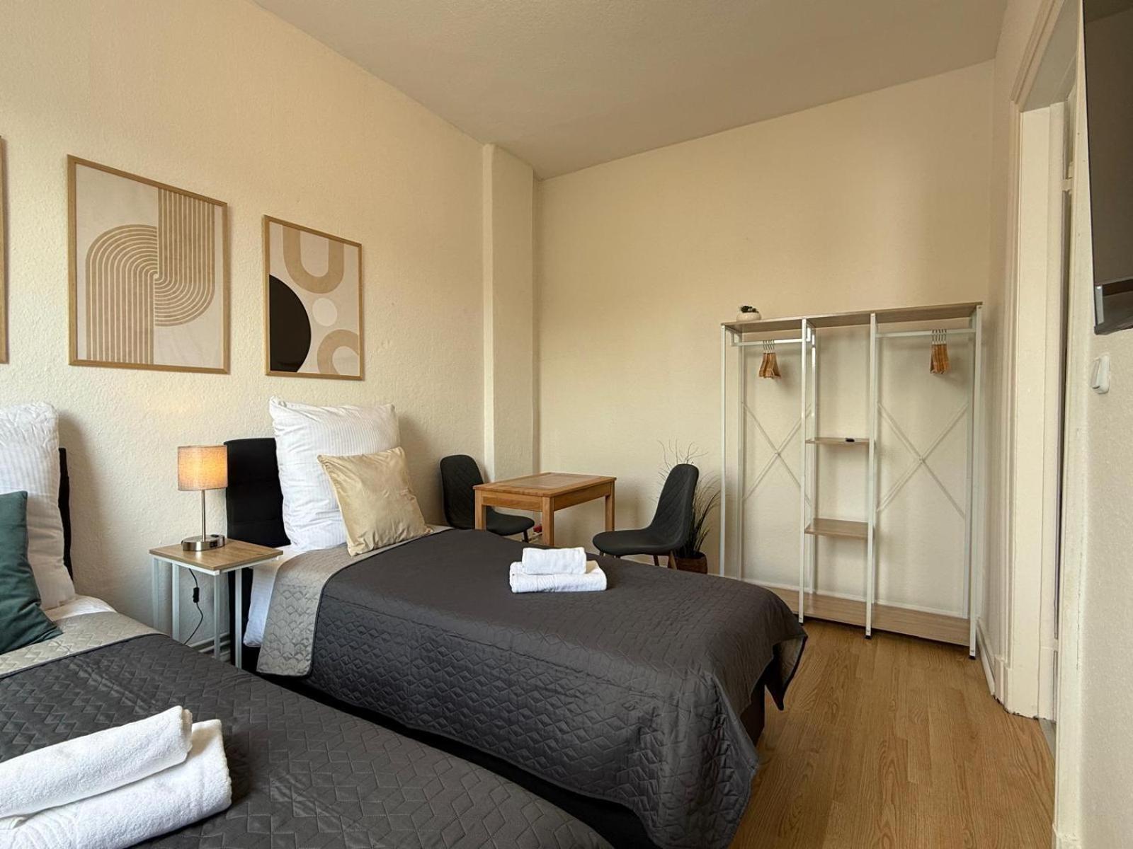 Rellingen Tt Living Apartments Bonitas & Divinitas I 2 Schlafzimmer I Kueche I Vollbad I Waschmaschine מראה חיצוני תמונה